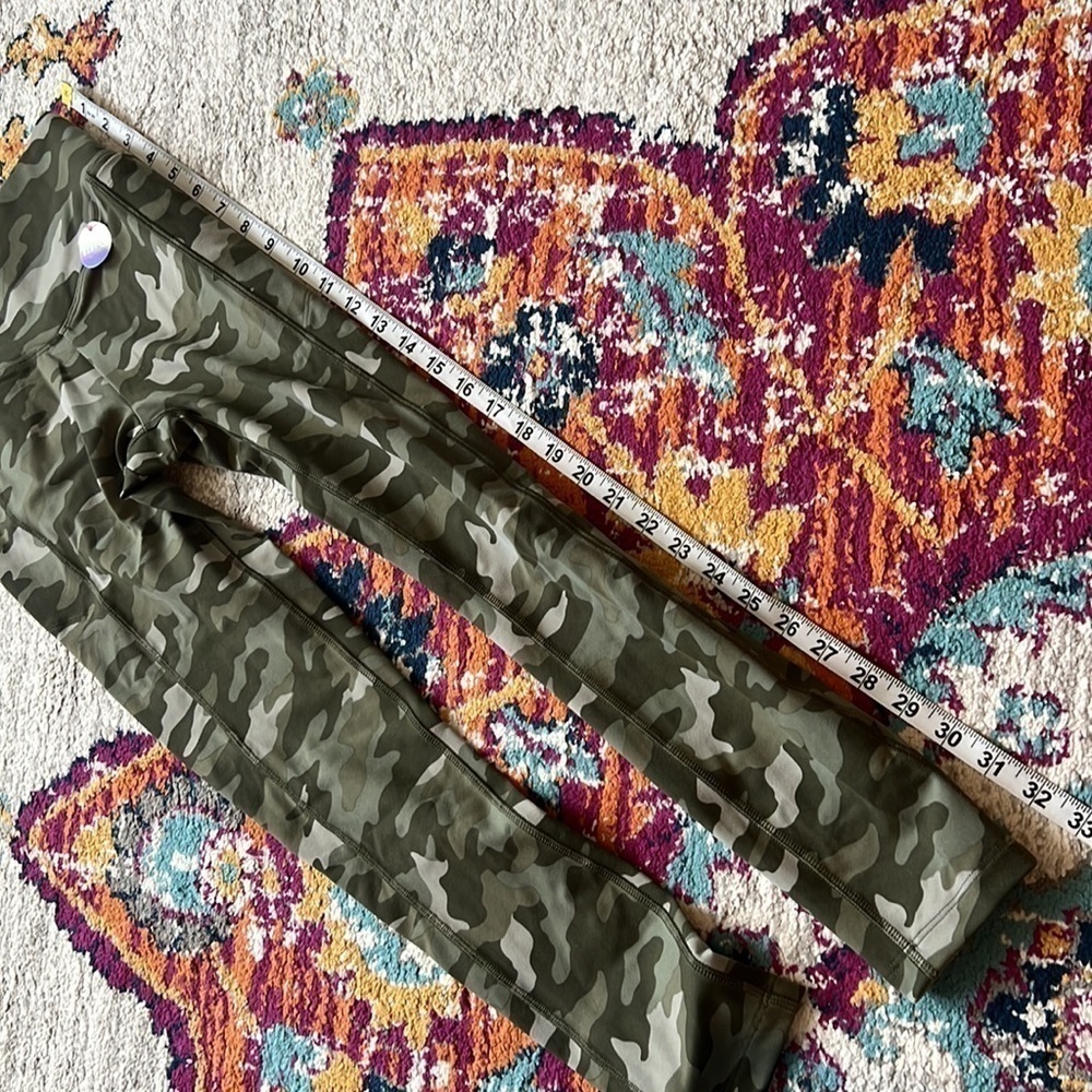 Pink by Victoria Secret Women’s Ultimate Leggings Camo - XS NEW WITH TAGS - Picture 9 of 9